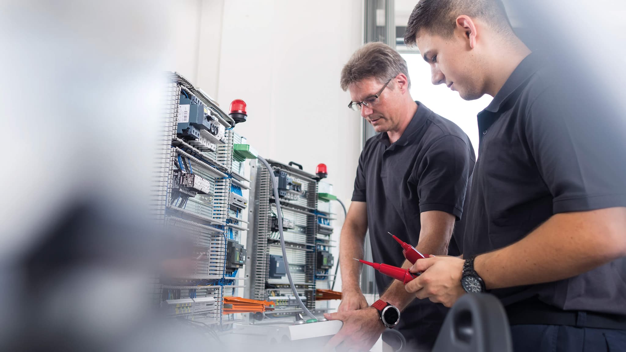 DGUV V3 Prüfung: Die Bedeutung der regelmäßigen Sicherheitsprüfung von elektrischen Geräten