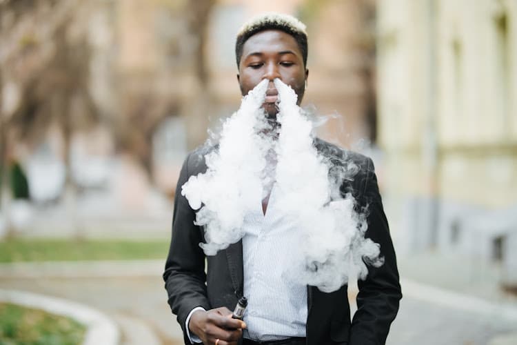 Erlebe Al Fakher 15000 Pro Max: Die neue Generation von Vapes!
