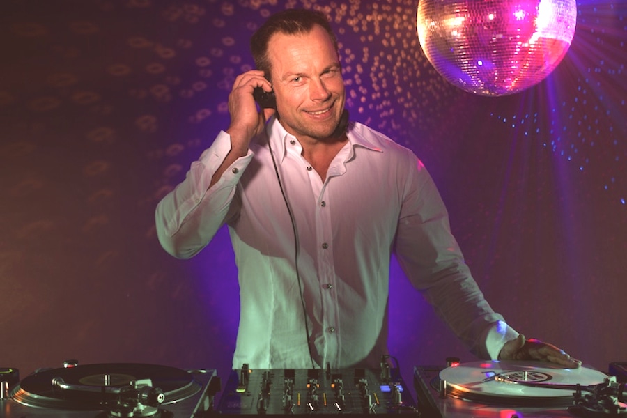 Mixing Love: Das Handbuch für Hochzeits-DJs