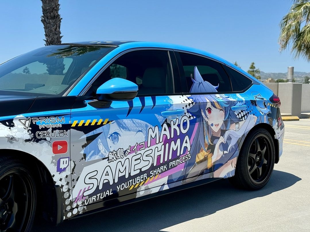 Auffallen wie ein Superheld mit Batman in a Car – Ihre Anime-Autofolierung der Extraklasse