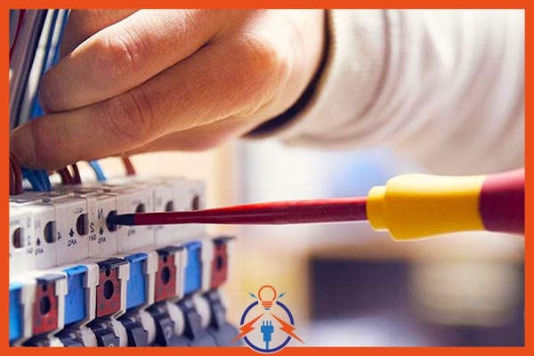 Elektriker Notdienst Harburg: Professionelle Hilfe sofort