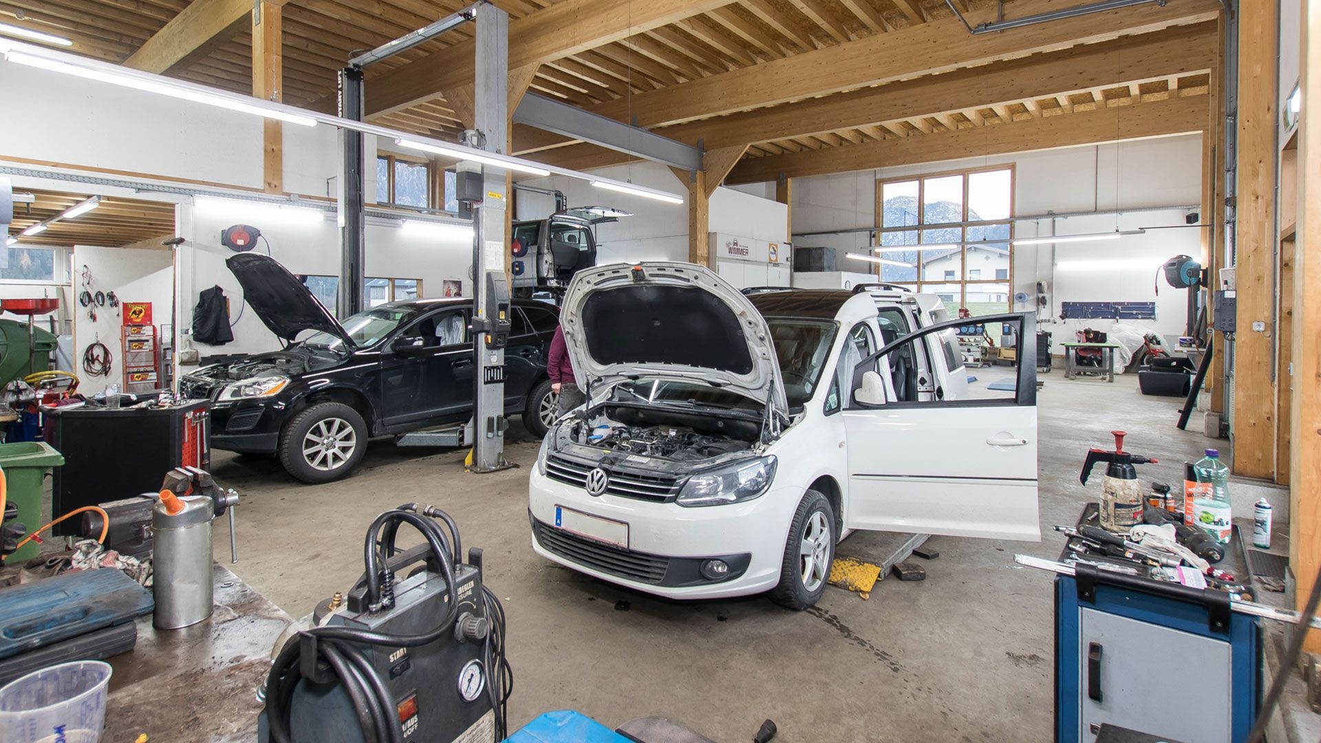 Autowerkstatt in der Nähe gesucht? meister-job bietet dir schnelle Angebote und Service